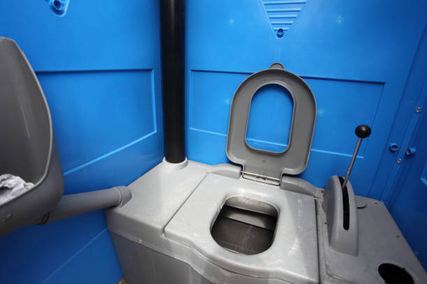 Best Construction site porta potty rental  in St Clair, MI