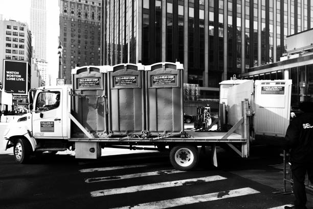 Best Wedding porta potty rental  in St Clair, MI